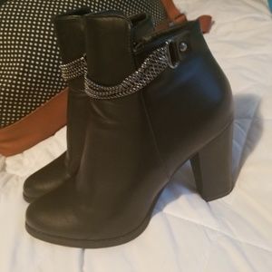 Olivia miller booties